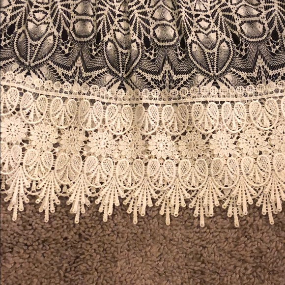 tank top - Picture 2 of 5